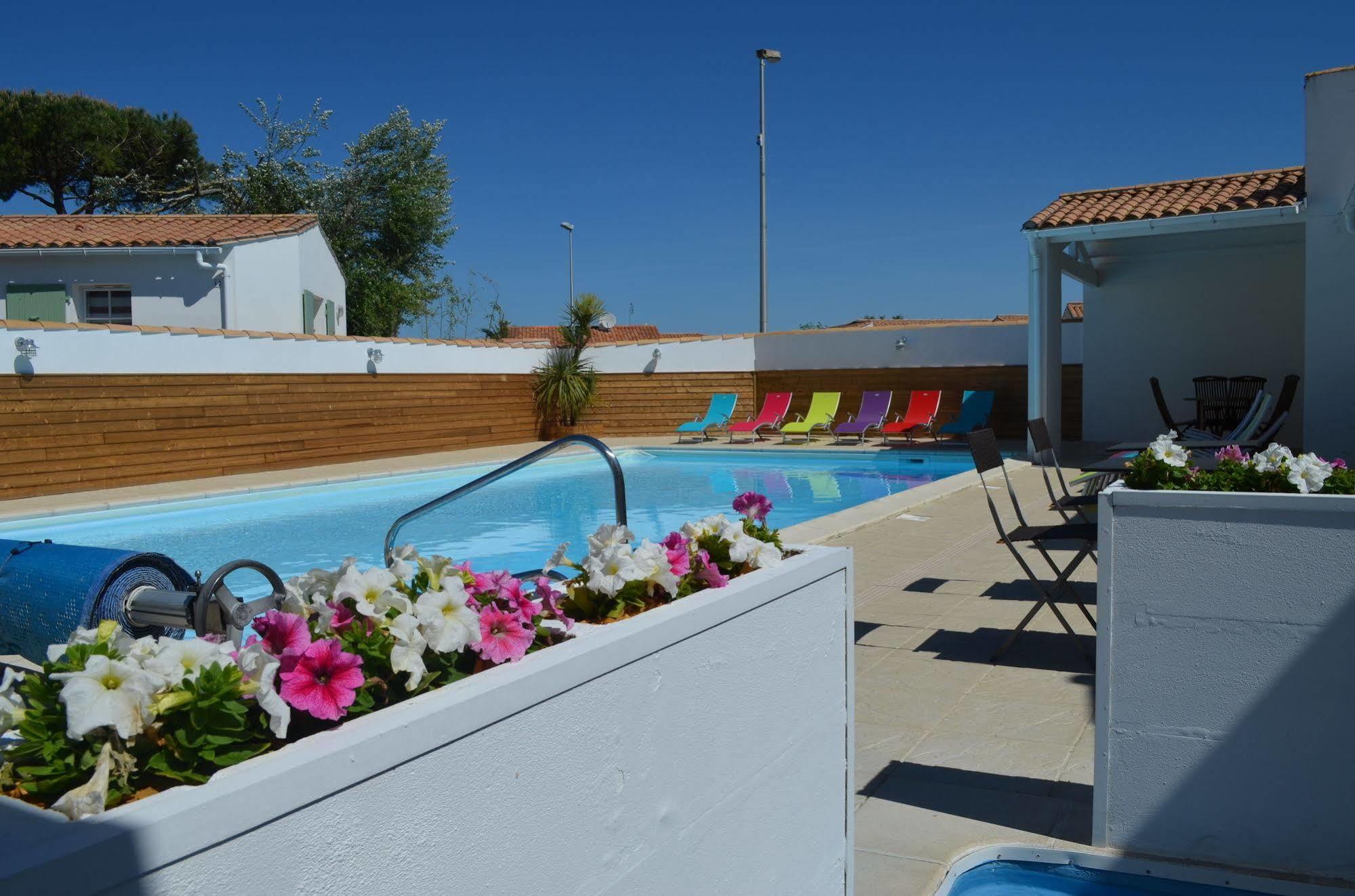 Hotel Jerodel Le Bois-Plage-en-Ré Εξωτερικό φωτογραφία